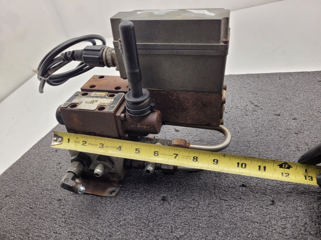 PARKER Hydraulic Proportional ISO Valve D1FHE80HCNEK0030X6114 12VDC + Override D