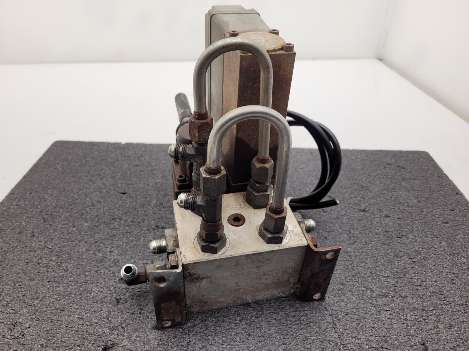 PARKER Hydraulic Proportional ISO Valve D1FHE80HCNEK0030X6114 12VDC + Override D