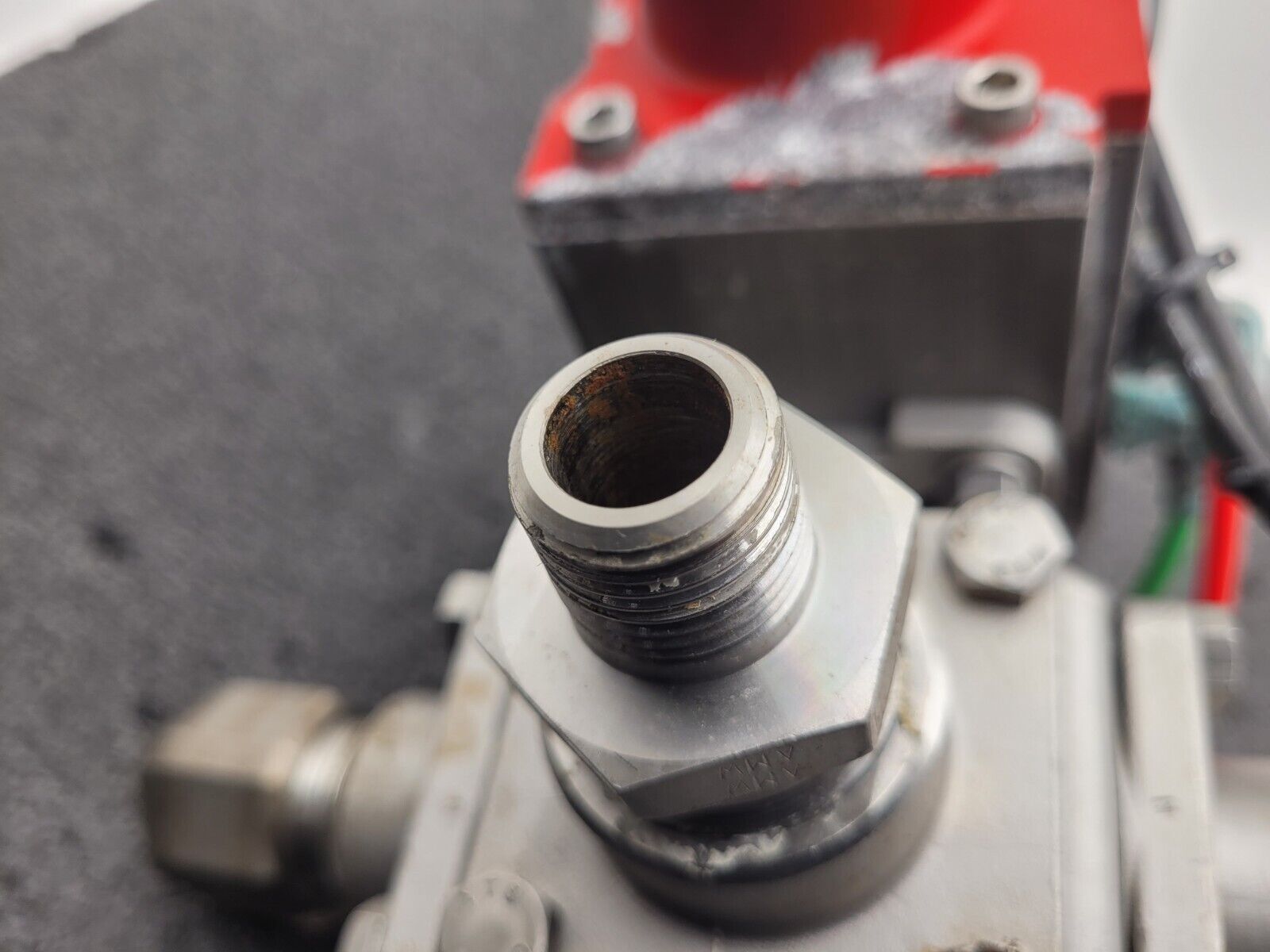 A-T Controls Series 33-1T 1" 1000PSI 3-Way Valve Air Triad Controls 2R40DA A