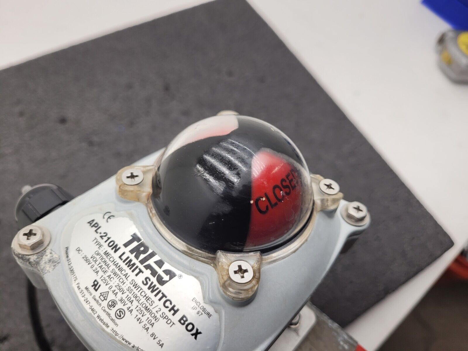 A-T Controls Series 33-1T 1" 1000PSI 3-Way Valve Air Triad Controls 2R40DA A