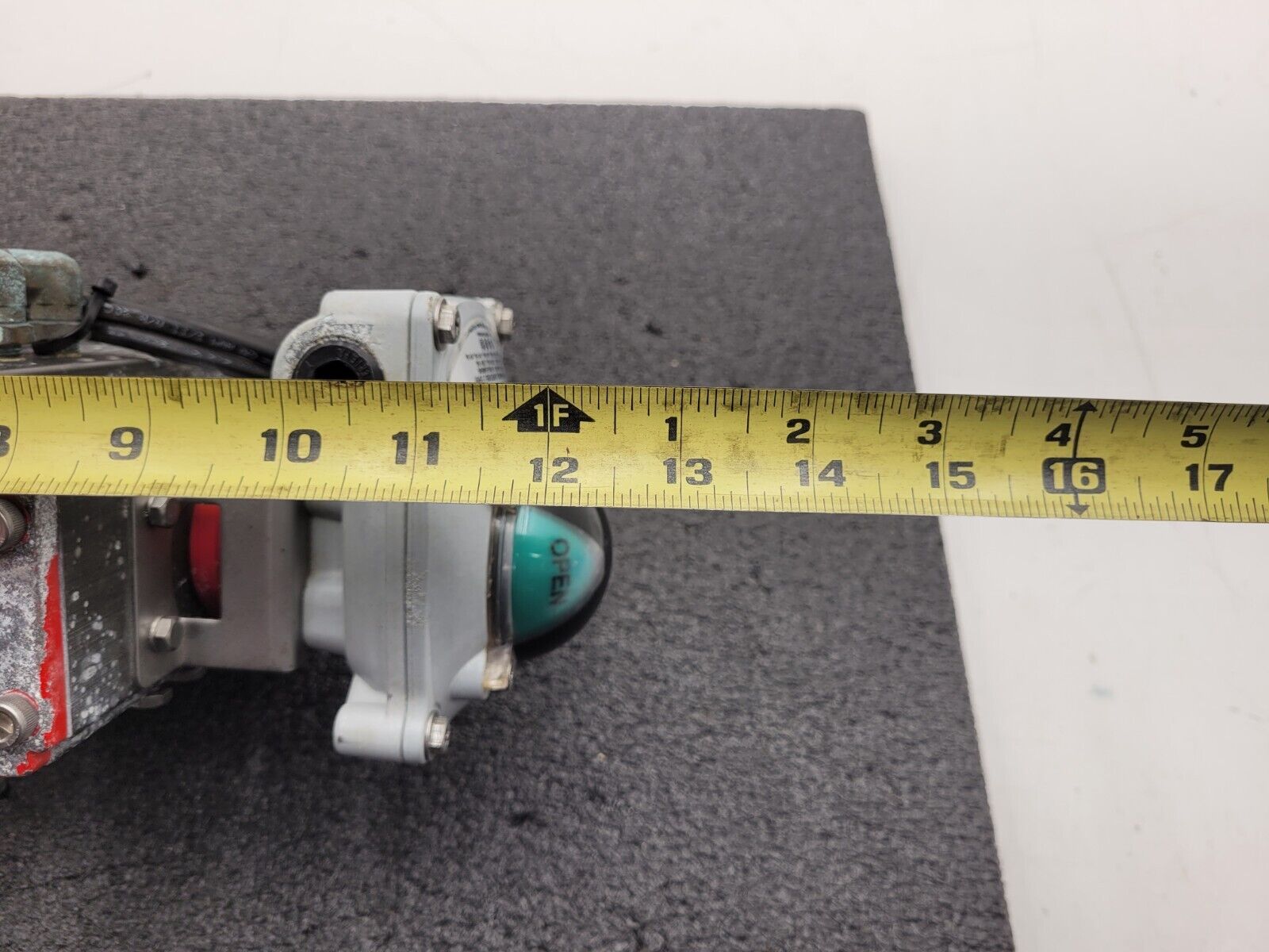 A-T Controls Series 33-1T 1" 1000PSI 3-Way Valve Air Triad Controls 2R40DA A