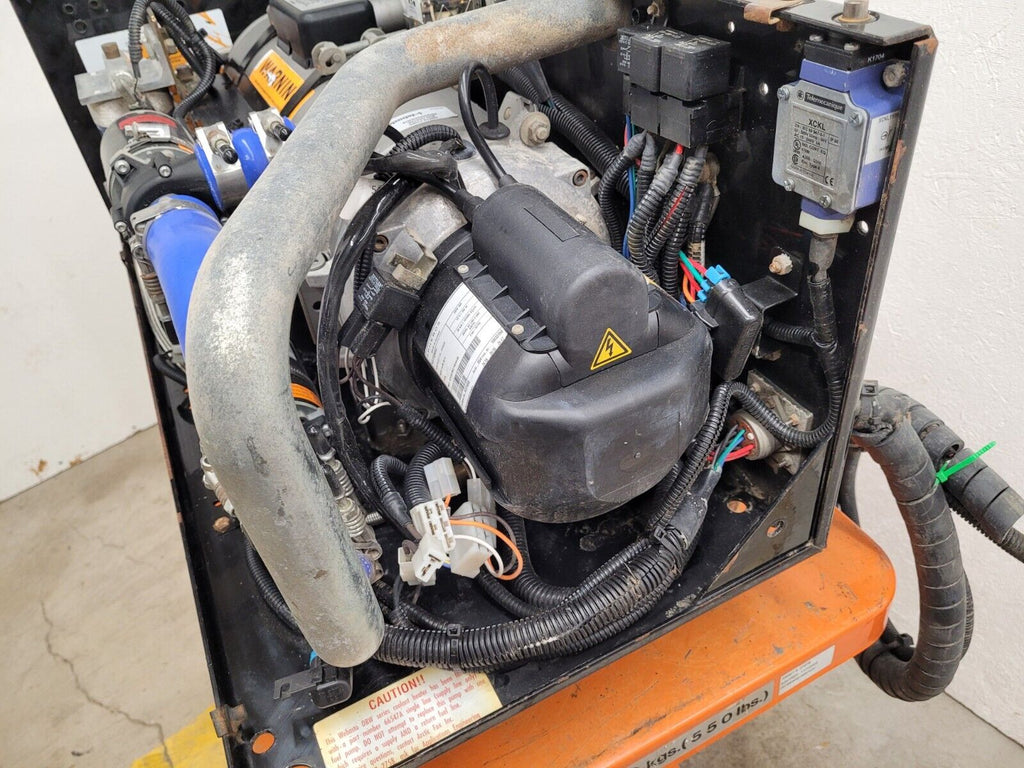 Webasto Spheros Arctic Fox DBW 300 Diesel Heater 30kW 12 Volt 100W A1