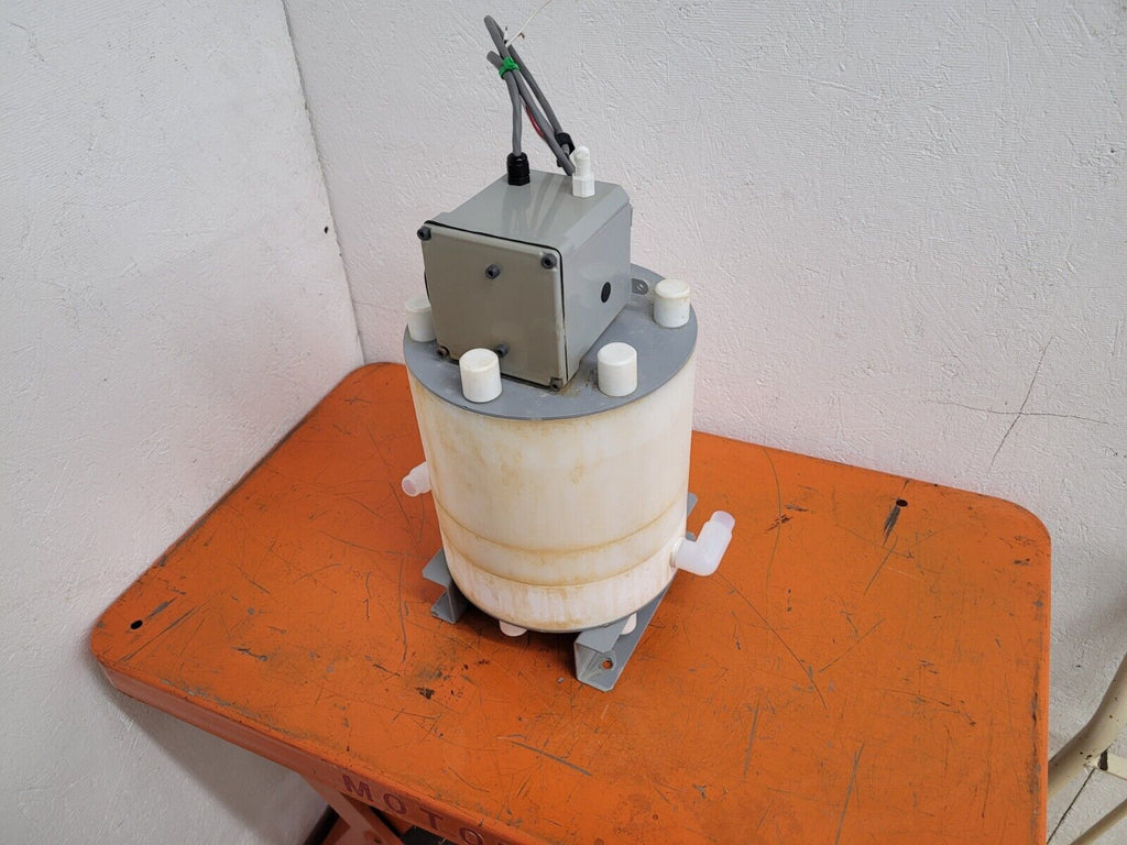 High Purity Chemical Expansion Tank w/ Level Sensor