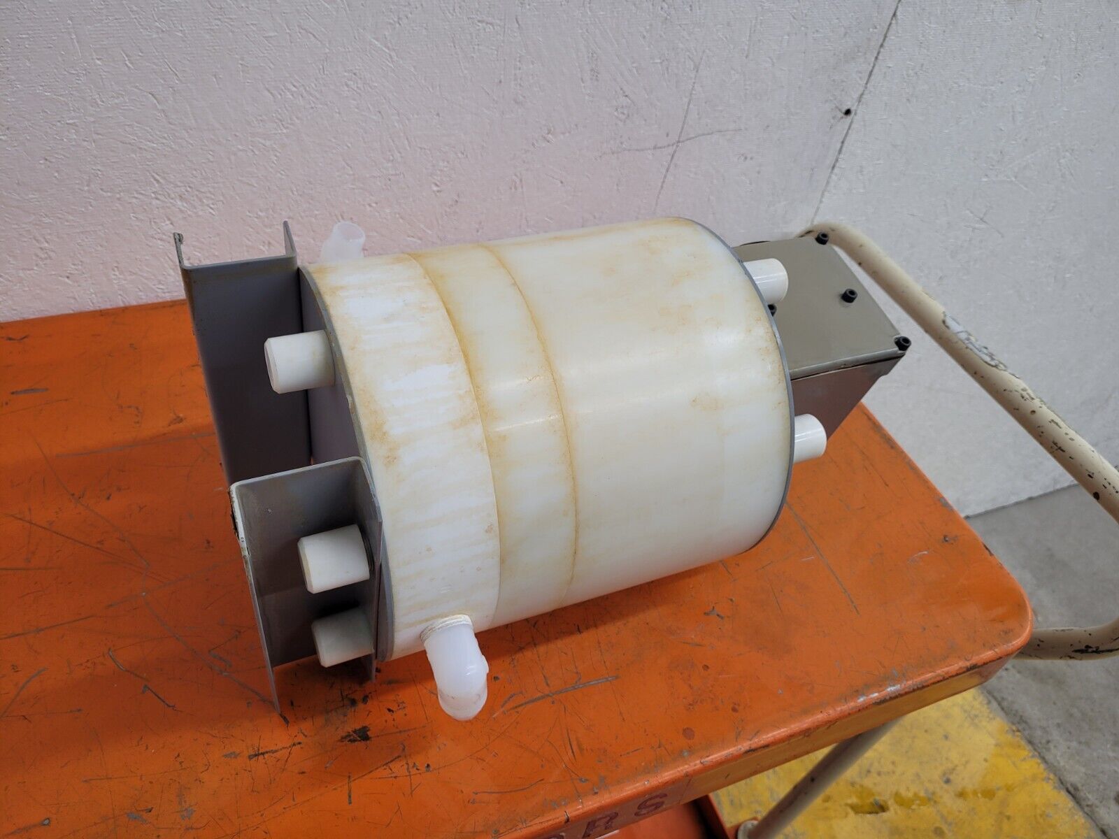 High Purity Chemical Expansion Tank w/ Level Sensor