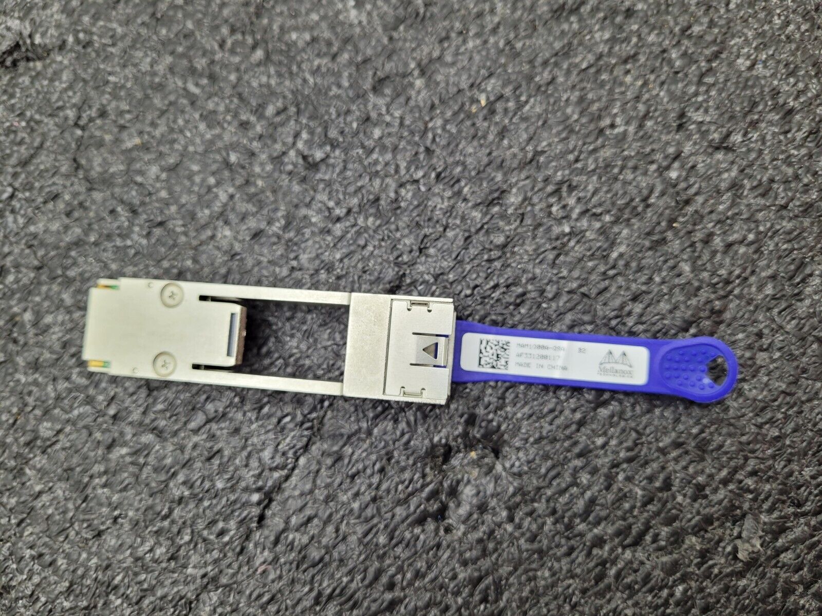 Mellanox NVIDIA MAM1Q00A-QSA Cable Adapter 40Gb/s to 10Gb/s QSFP to SFP+