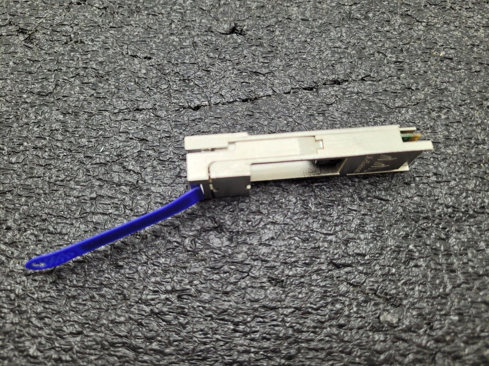 Mellanox NVIDIA MAM1Q00A-QSA Cable Adapter 40Gb/s to 10Gb/s QSFP to SFP+