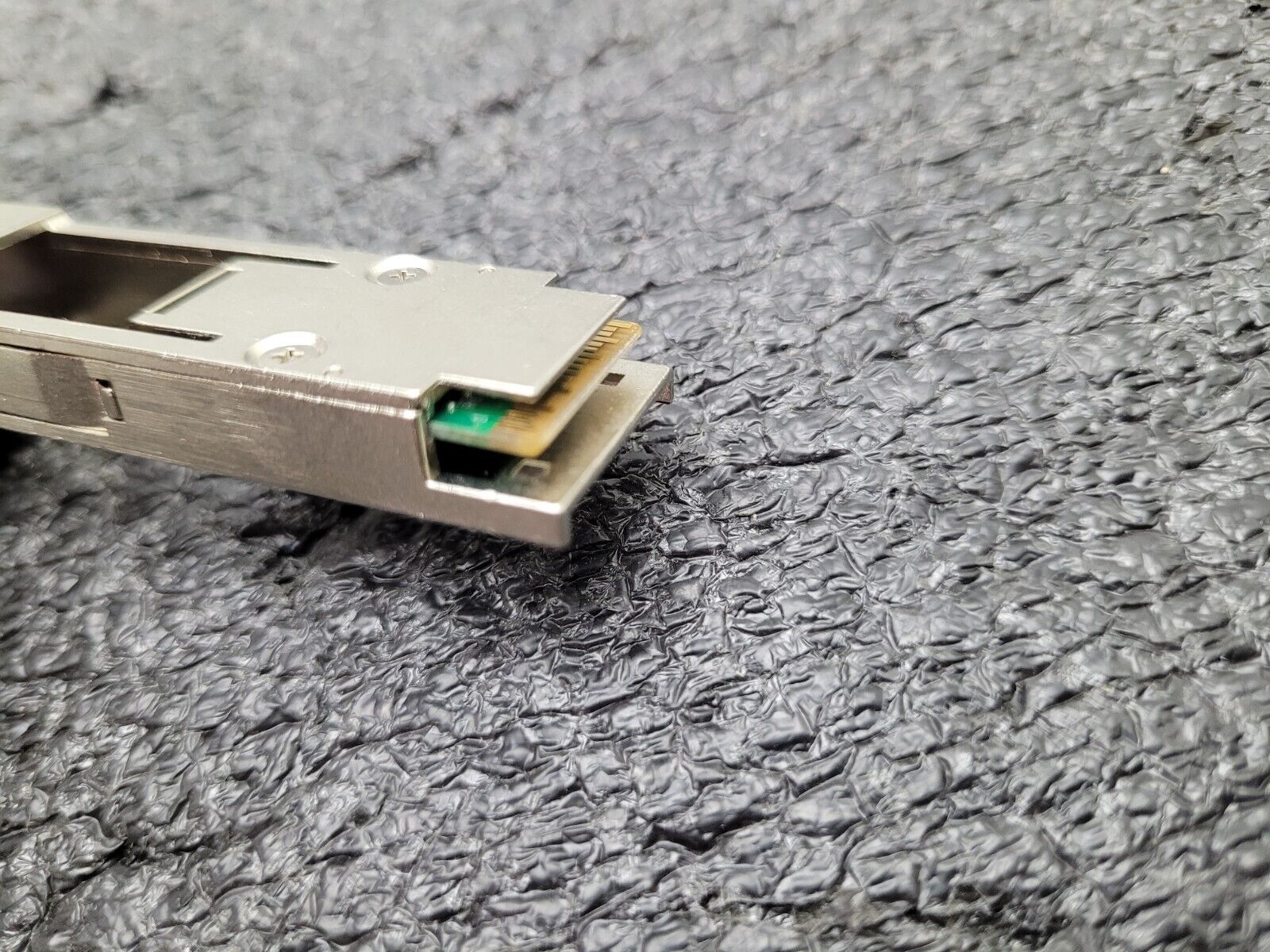 Mellanox NVIDIA MAM1Q00A-QSA Cable Adapter 40Gb/s to 10Gb/s QSFP to SFP+