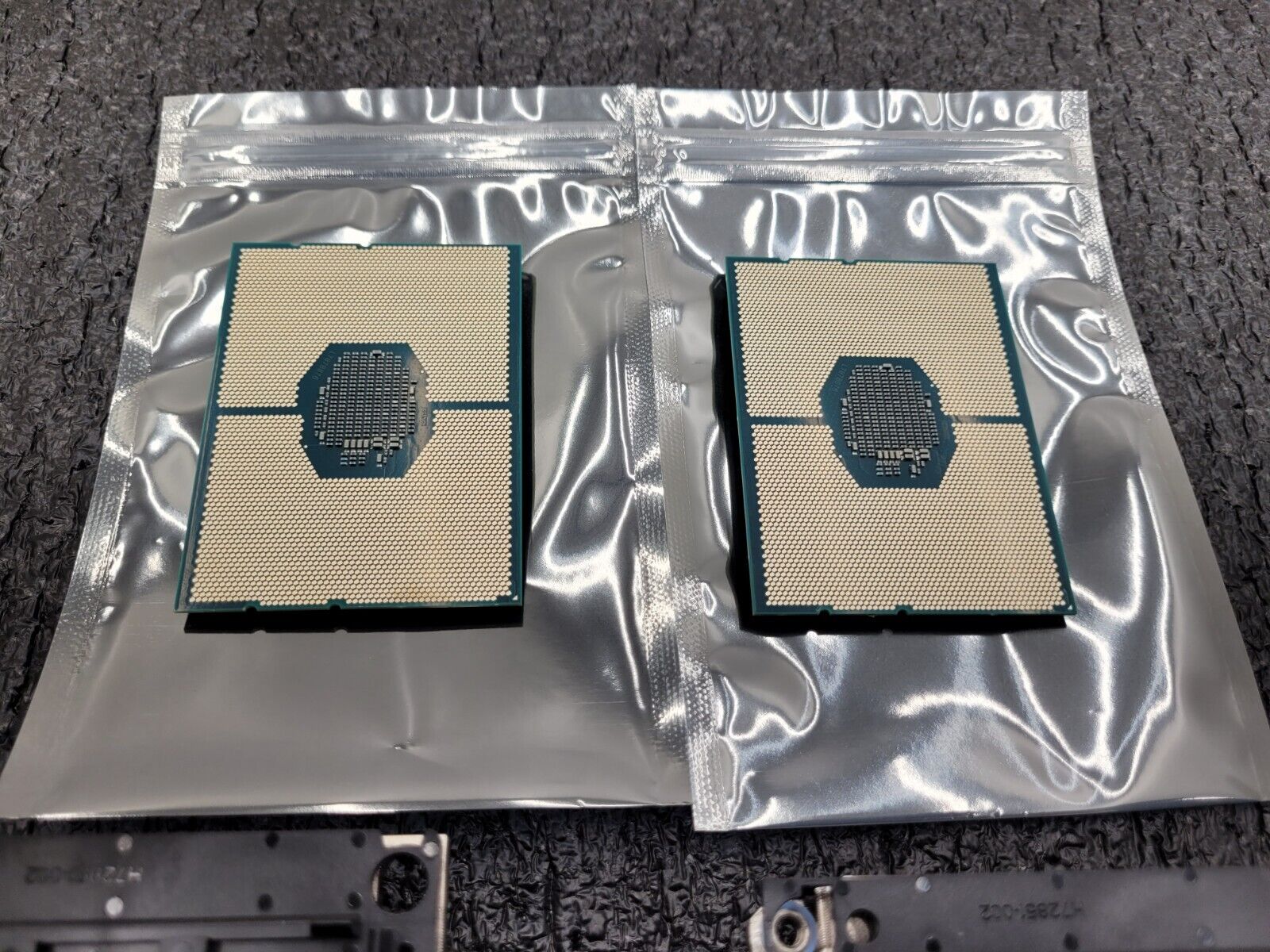 Matched Pair Intel Confidential Xeon QN09 4110 2.10Ghz 8 Core 11 MB LGA3647 CPU