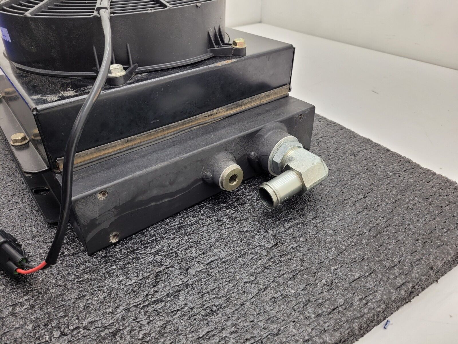 Adams Thermal Systems Hydraulic Oil Cooler Radiator 24105 + 12VDC Fan C