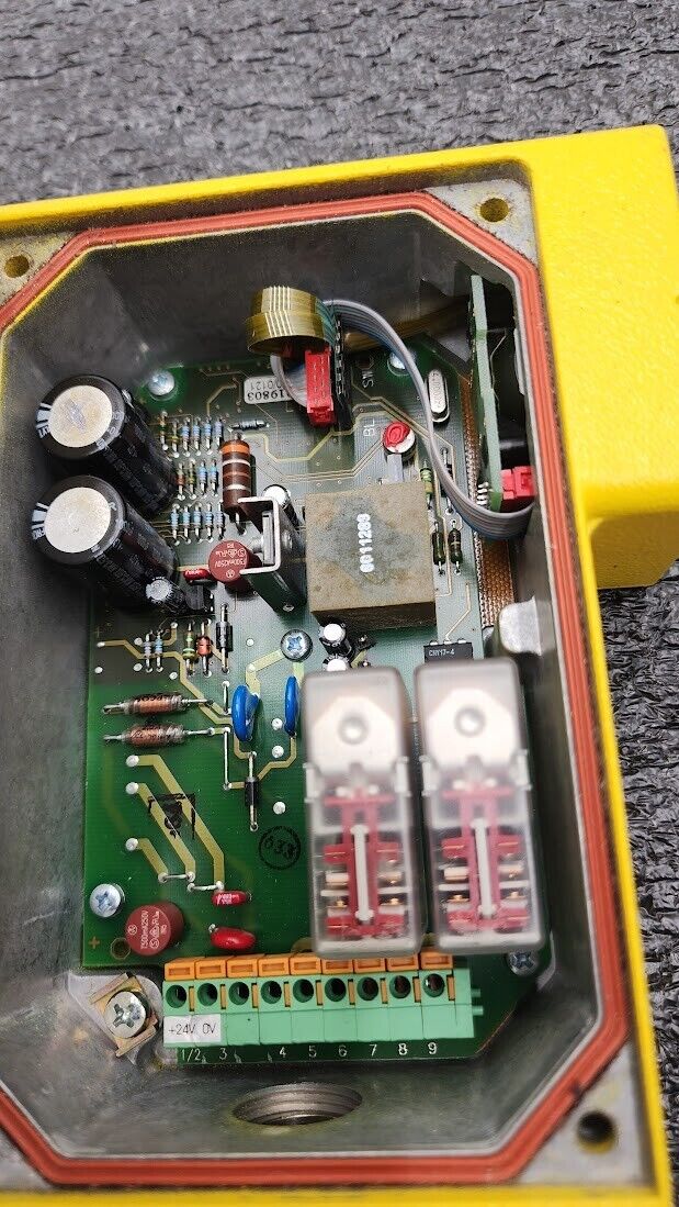 2x Sick Safety Control Light Curtain 18M Range 24VDC Working Pull