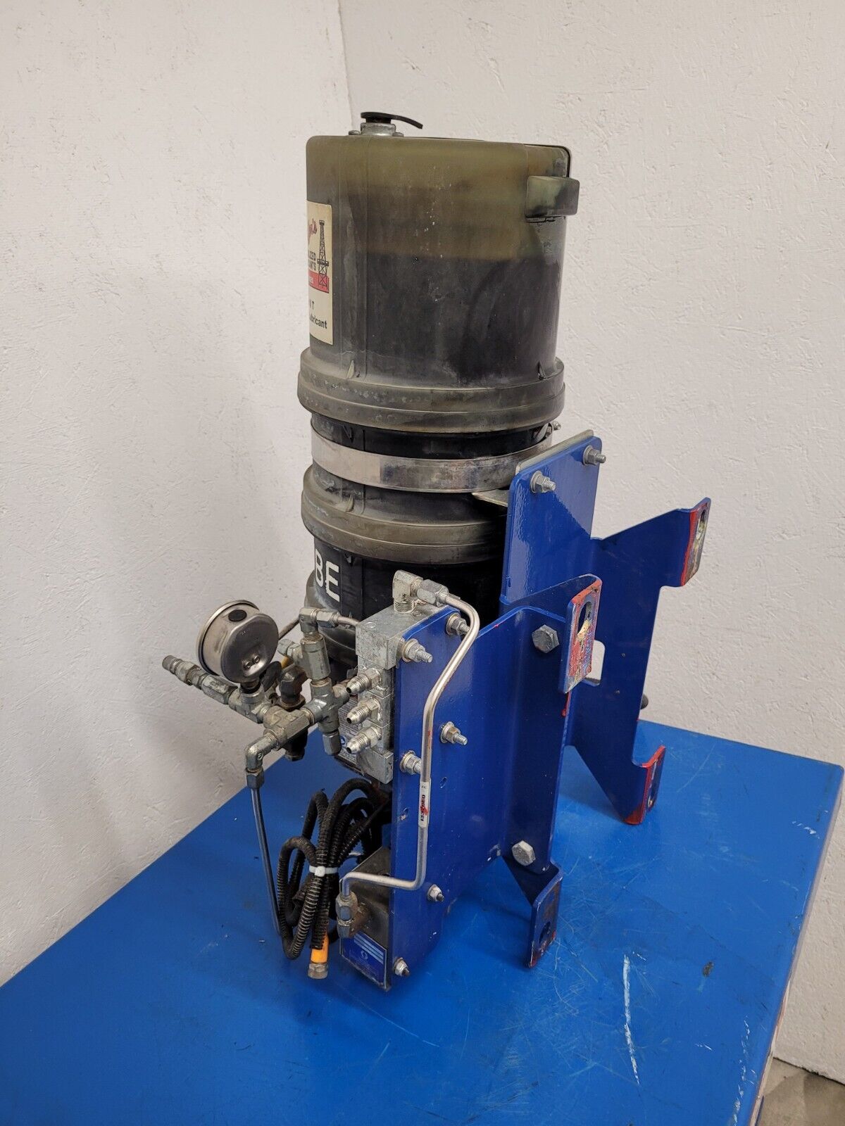GRACO G3 Lubrication Pump 96G231 G3-A-12MX-120L08 12VDC 5100 PSI Working Pull A