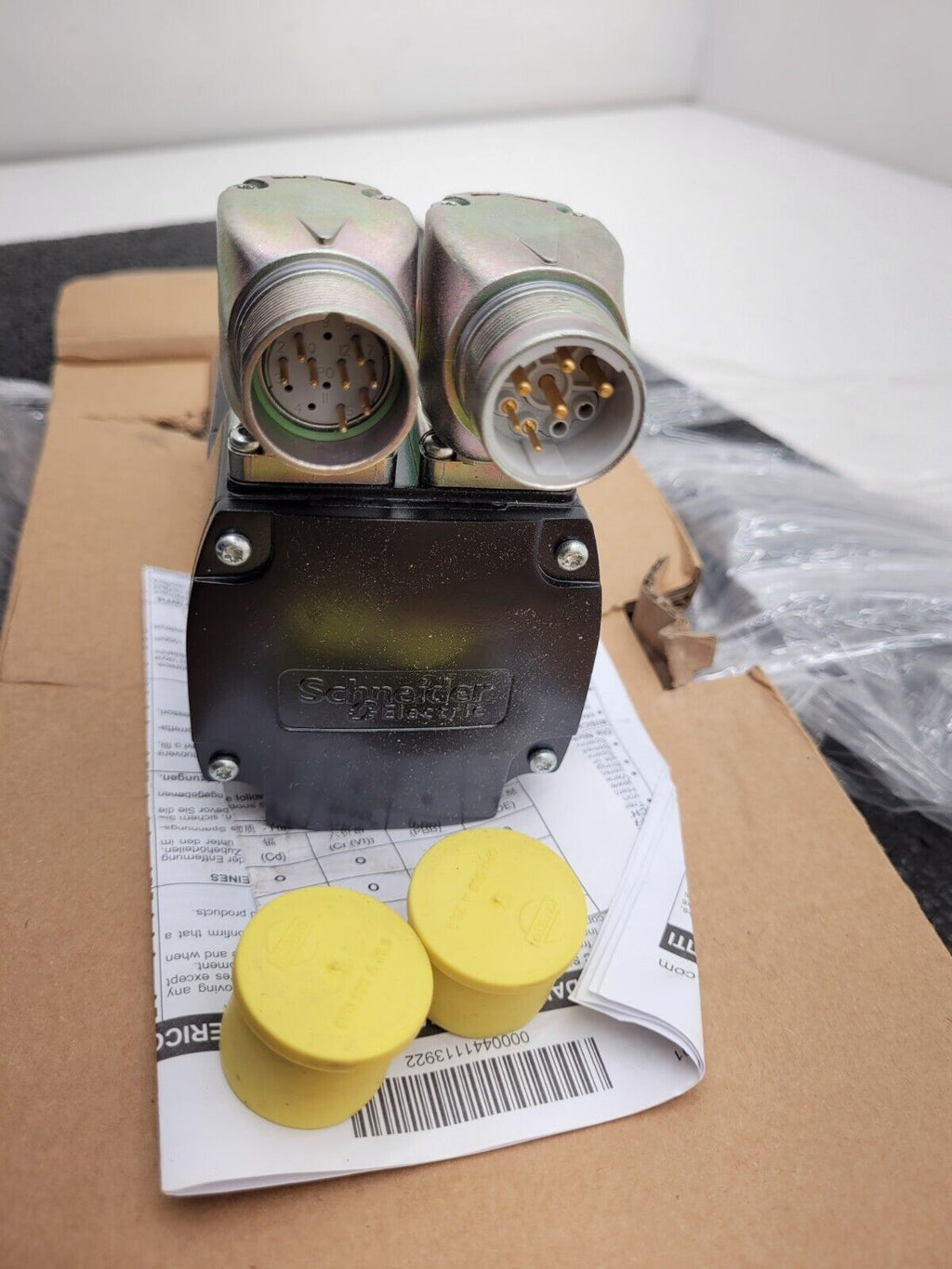 Schneider Electric Servo Motor SH30701P02A2000 for PacDrive 3 Drives Lexium 52