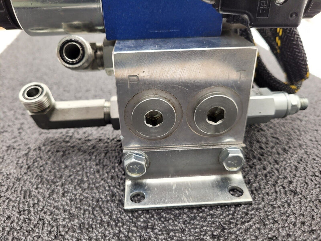 Rexroth Hydraulic Solenoid Directional Spool Valve 4WE 6 H62/EG12N9K4/62