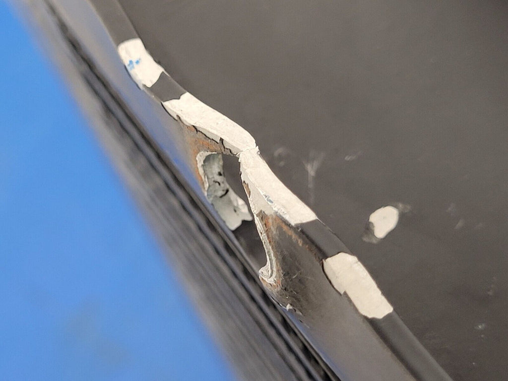 American Cooling Systems Hydraulic Oil Cooler Radiator 24714AM Damaged Mounts F