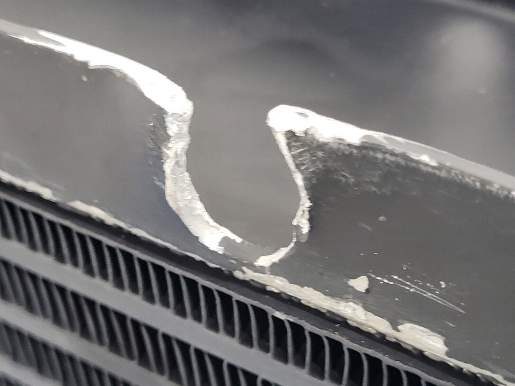 American Cooling Systems Hydraulic Oil Cooler Radiator 24714AM Damaged Mounts F