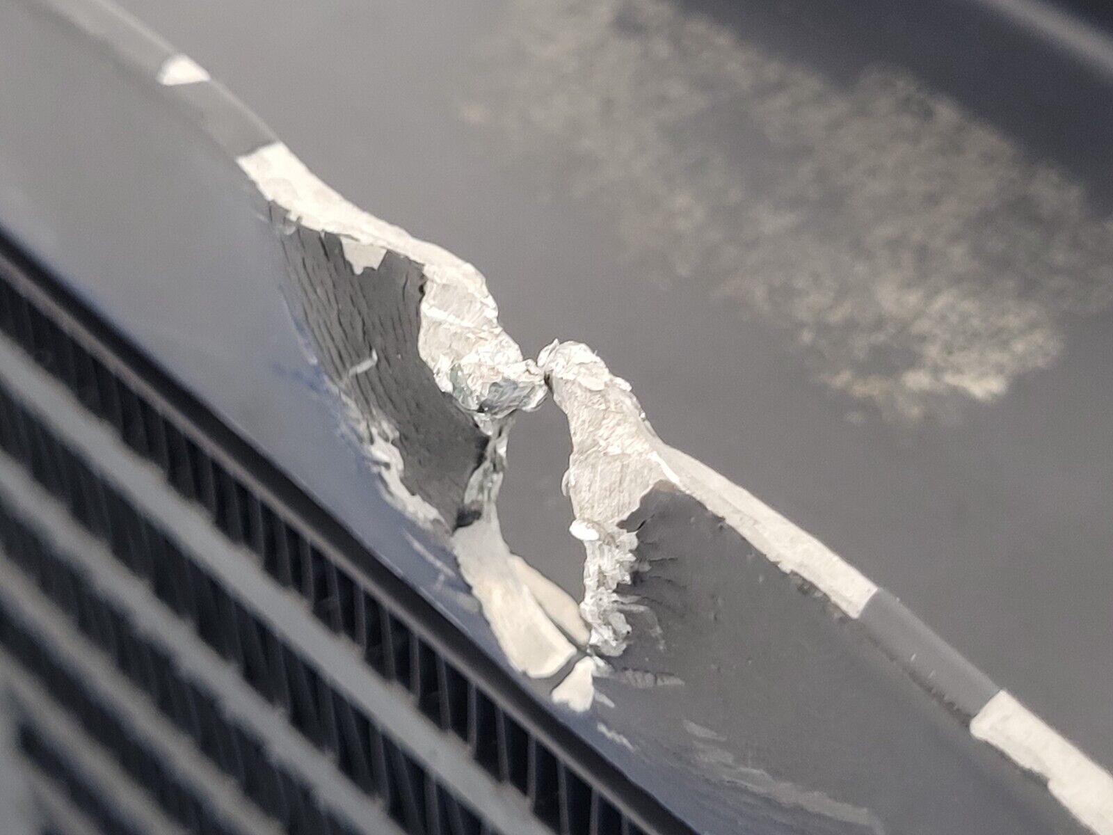 American Cooling Systems Hydraulic Oil Cooler Radiator 24714AM Damaged Mounts F