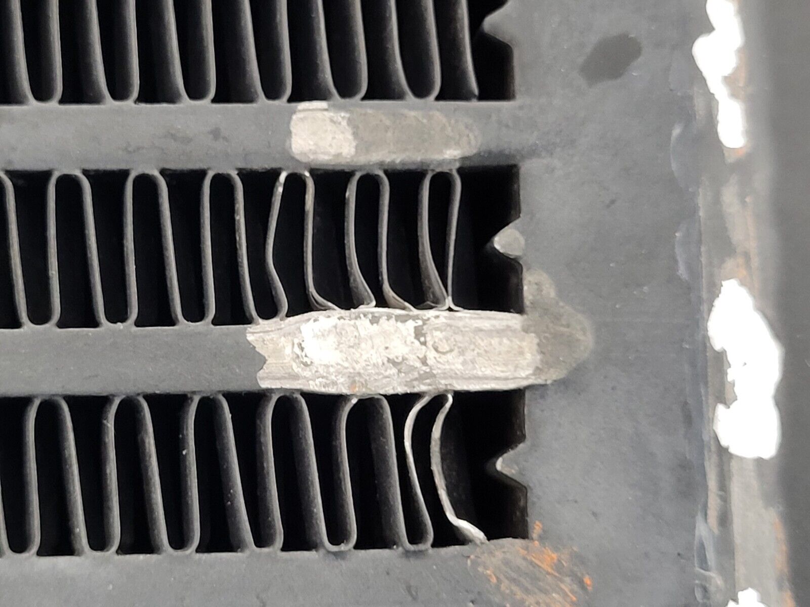 American Cooling Systems Hydraulic Oil Cooler Radiator 24714AM Damaged Mounts F