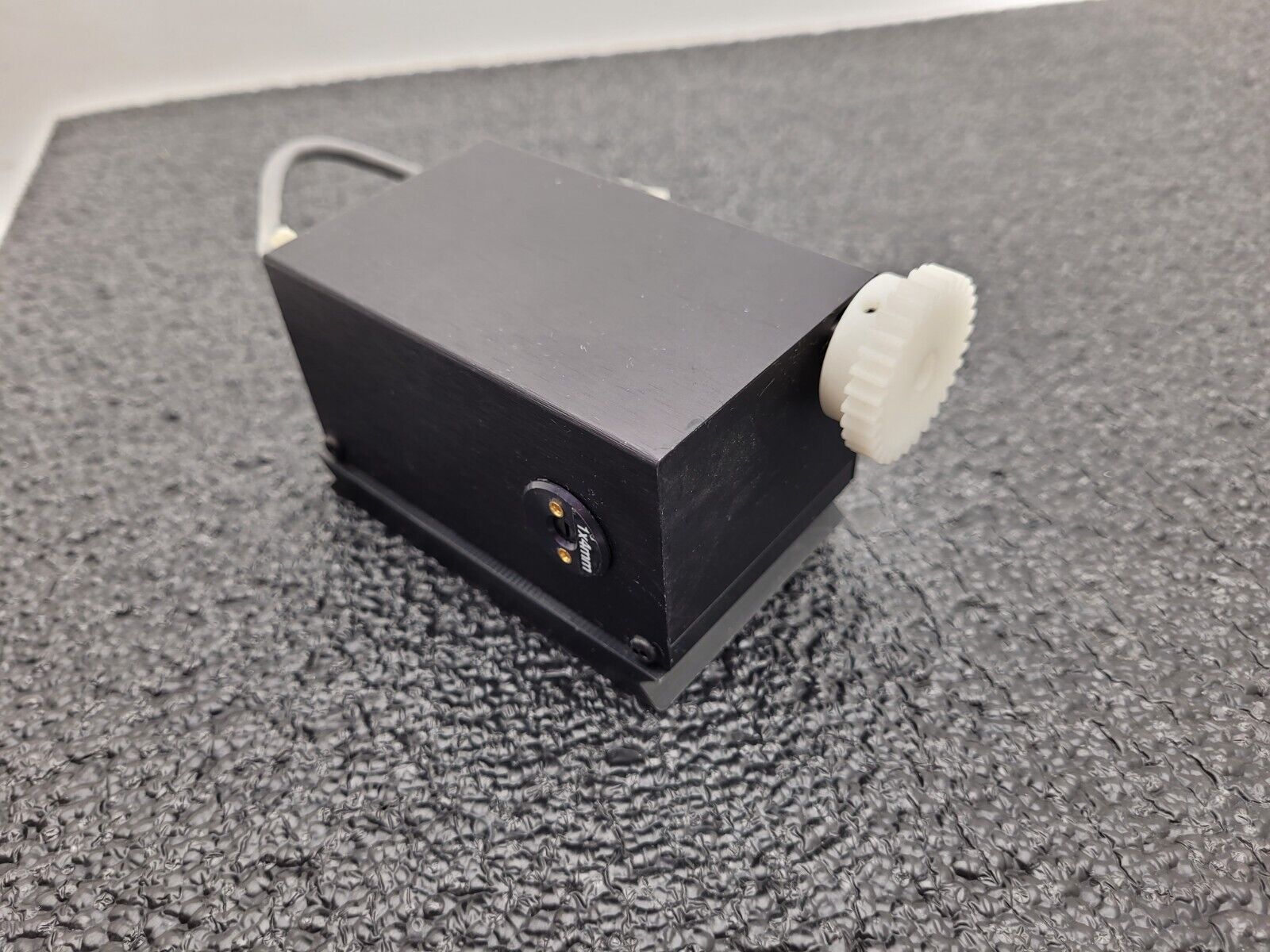 Optometrics SMC1-06 150nm/Rev Scanning Mini-Chrom Monochromator DIXI-0004