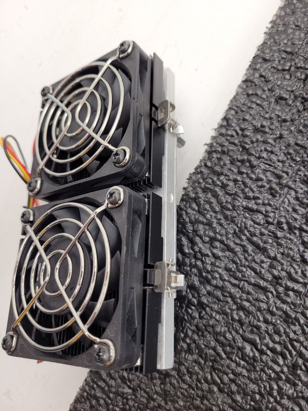 Lot 16+ Marlow Industries Thermoelectric Cooler Peltier XLT-2398 L Fans Heatsink