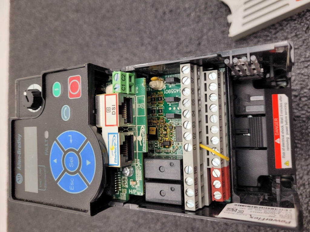 Allen Bradley 25B-D6P0N104 /A PowerFlex 525 EtherNet AC Drive 480V 6A 3HP 2.2kW