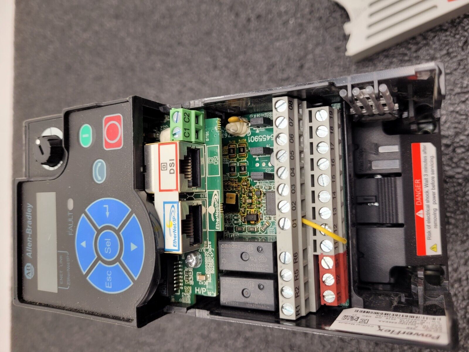 Allen Bradley 25B-D6P0N104 /A PowerFlex 525 EtherNet AC Drive 480V 6A 3HP 2.2kW