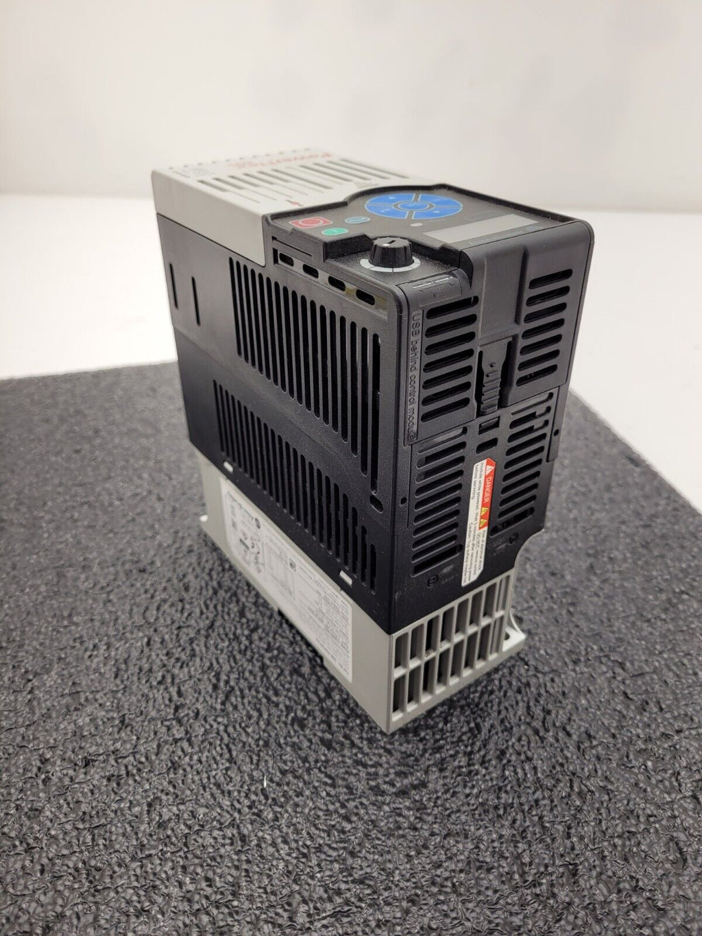 Allen Bradley 25B-D6P0N104 /A PowerFlex 525 EtherNet AC Drive 480V 6A 3HP 2.2kW