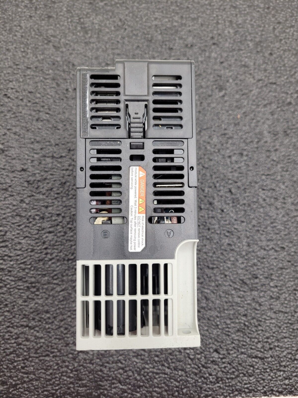 Allen Bradley 25B-E4P2N104 /A PowerFlex 525 EtherNet AC Drive 480V 6A 3HP 2.2kW