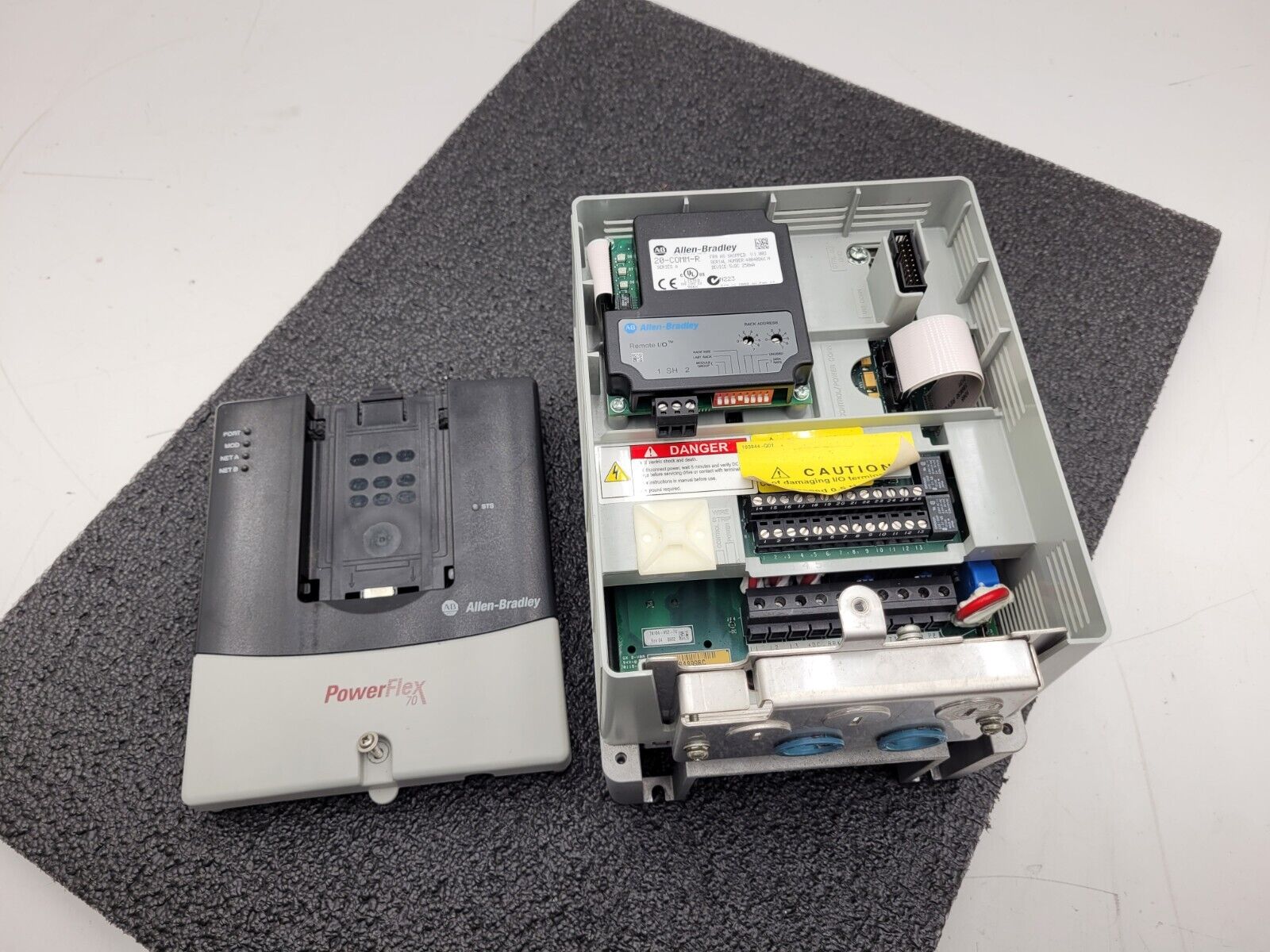 Allen Bradley 20AD5P0A0AYNNRNN /A PowerFlex 70 480V 3HP AC VFD Motor Drive