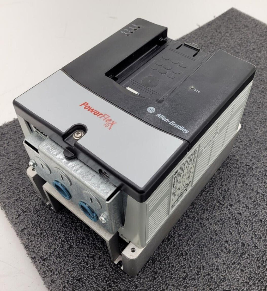 Allen Bradley 20AD8P0A0AYNNNC0 /A PowerFlex 70 480V 5HP AC VFD Motor Drive