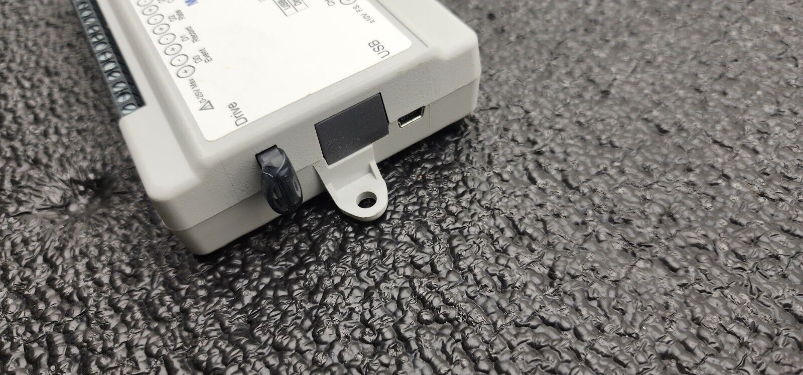 DATAQ Instruments DI-2108 Data Acquisition Kit w/ cable, power on tested