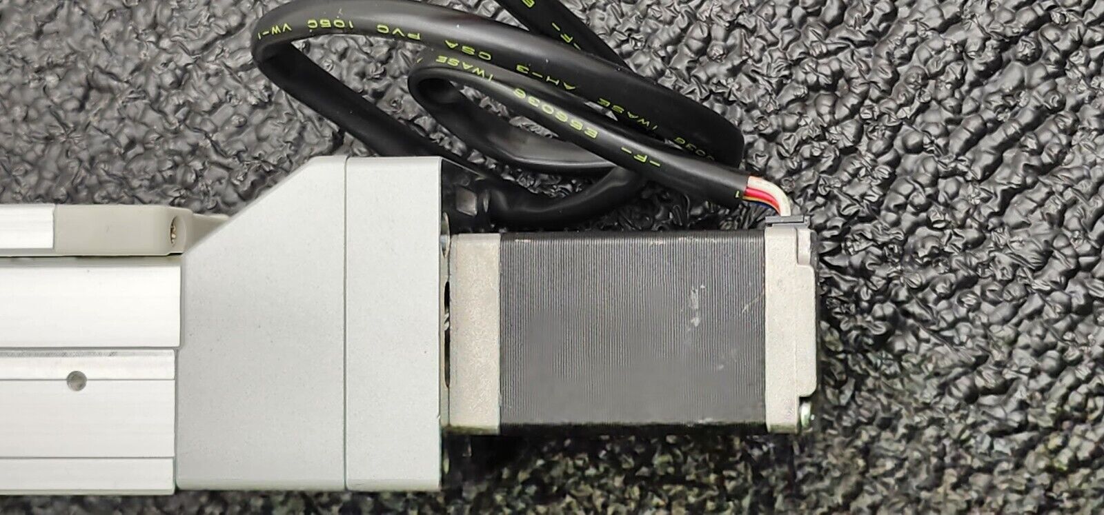 SMC Electric Linear Screw Driven Actuator LEFS16B-128-X694 Stepper Motor