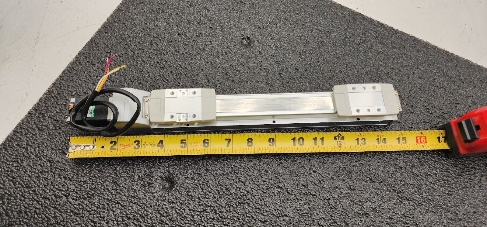 SMC Electric Linear Screw Driven Actuator LEFS16B-128-X694 Stepper Motor