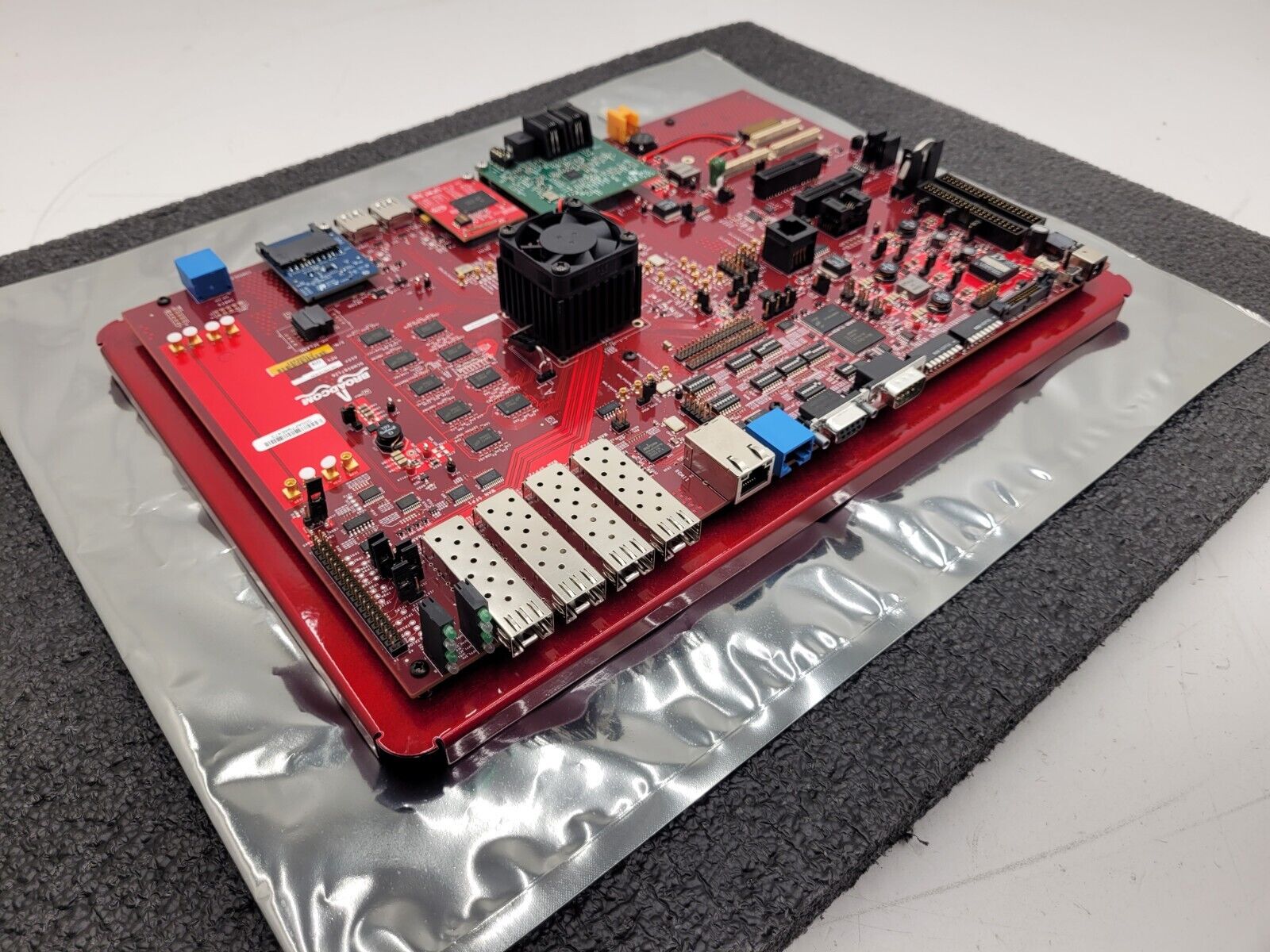 Broadcom BCM958712K Development Dev Board Kit 100-128713-0030 Rev 09