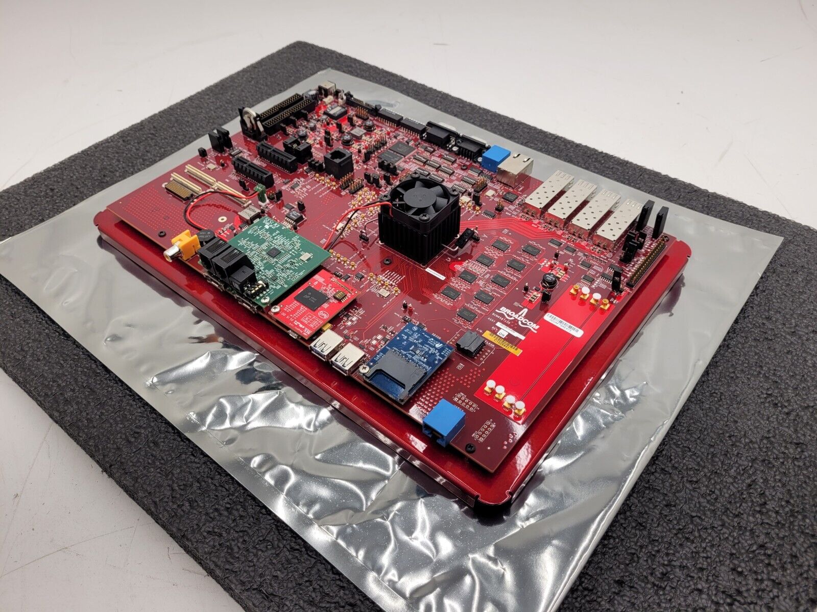 Broadcom BCM958712K Development Dev Board Kit 100-128713-0030 Rev 09