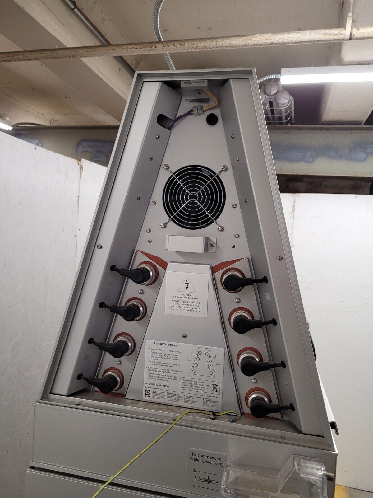 QUV QUV/se Accelerated Weather Tester UV Moisture Dew Solar Irradiance 1.8kW