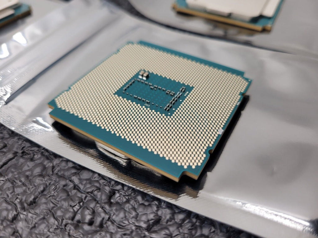 LOT OF 4x SR1XF INTEL XEON E5-2697V3 2.60GHZ 14-CORE 35MB 145W CPU PROCESSOR