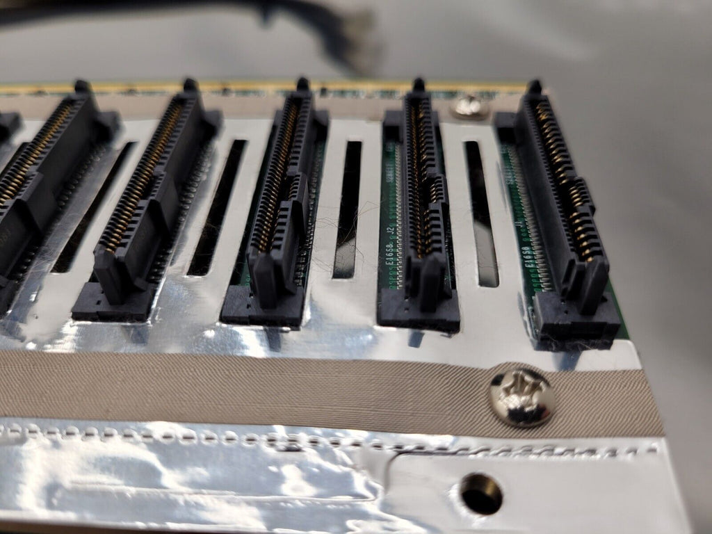 Supermicro BPN-NVME3-216EB / 2x BPN-NVME3-216EL NVME 24 Drive NVMe 2U Backplane