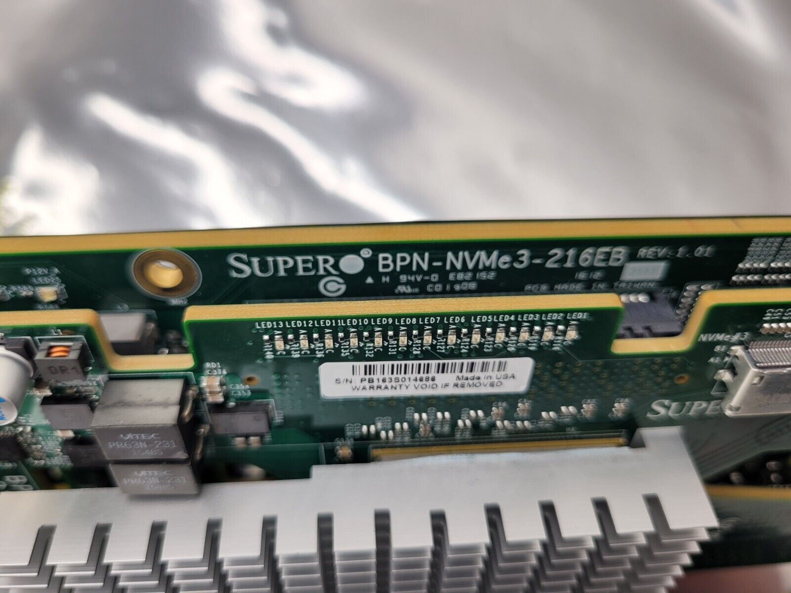 Supermicro BPN-NVME3-216EB / 2x BPN-NVME3-216EL NVME 24 Drive NVMe 2U Backplane