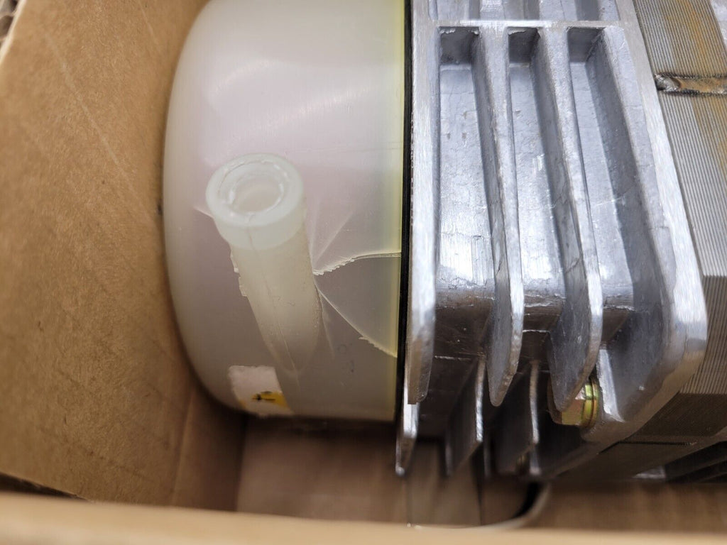 Nitto Kohki Medo Compressor Vacuum Linear (Air) Pump Ac0902-A1031 100V 50/60Hz B