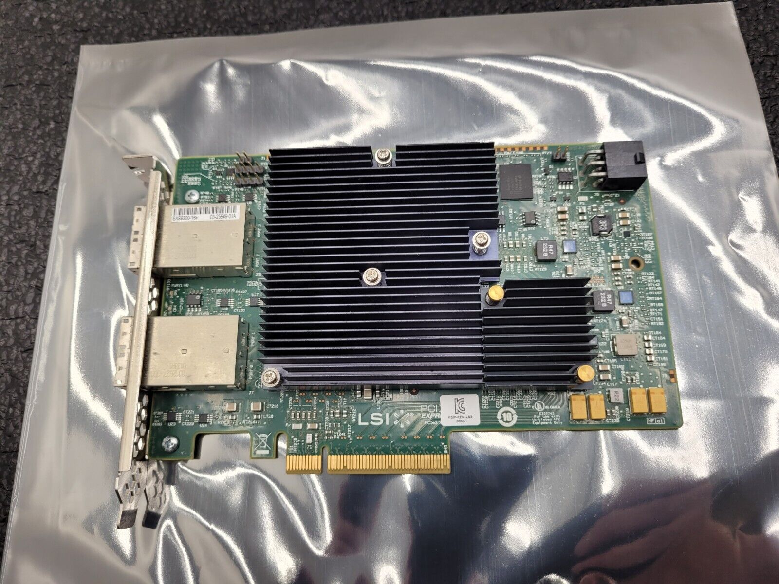 LSI SAS9300-16e 12Gb HBA Controller IT Mode Firmware PCI Express