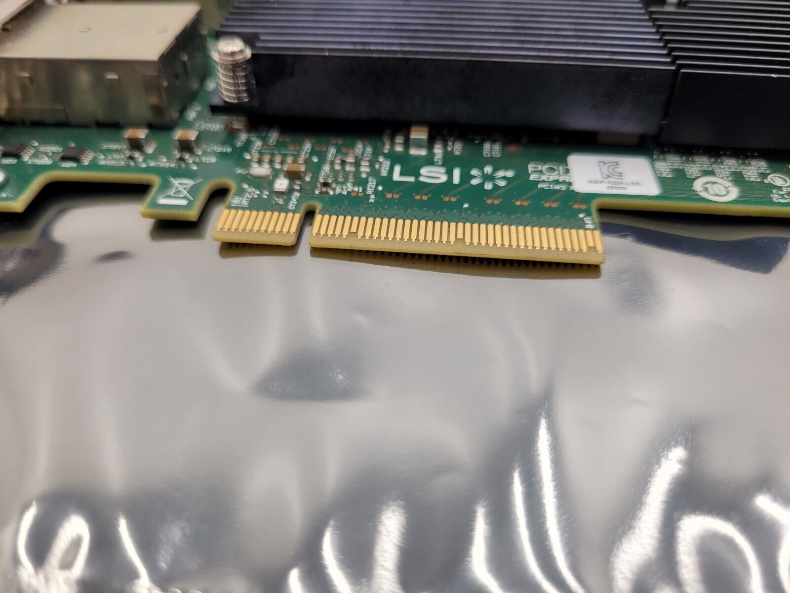 LSI SAS9300-16e 12Gb HBA Controller IT Mode Firmware PCI Express