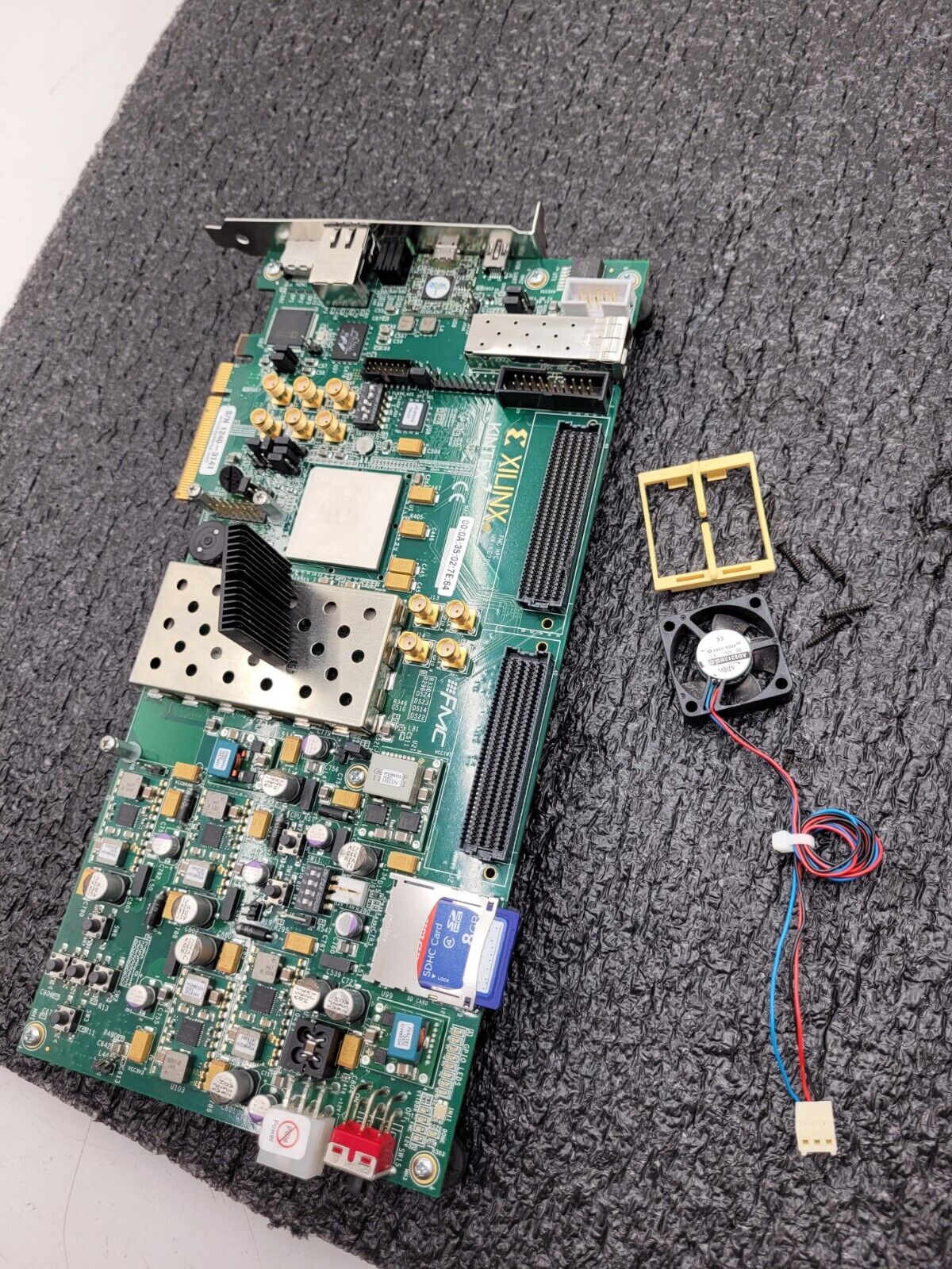Whizz Systems Xilinx Kintex 7 Evalution Board Programmable SOC 0431778-02-1240