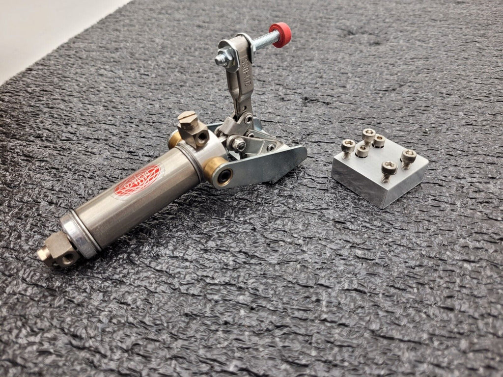 De-Sta-Co Swing Toggle Pneumatic Clamp 201-USS / 812010-MR + Mount