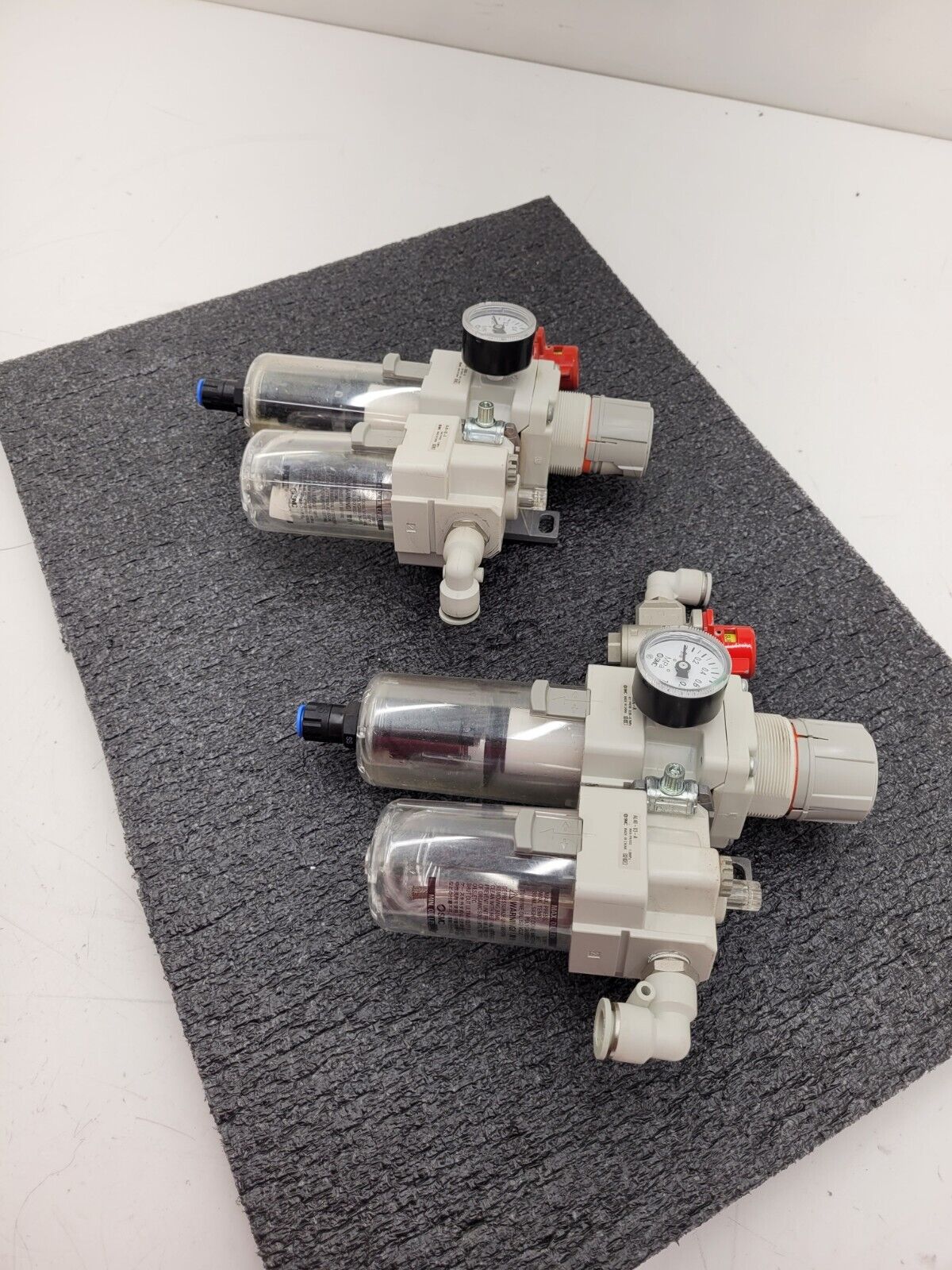 Lot of 2x SMC Filter Regulator Shutoff Vent Valve VHS30-03 AW40-03DG-A AL40-03-A