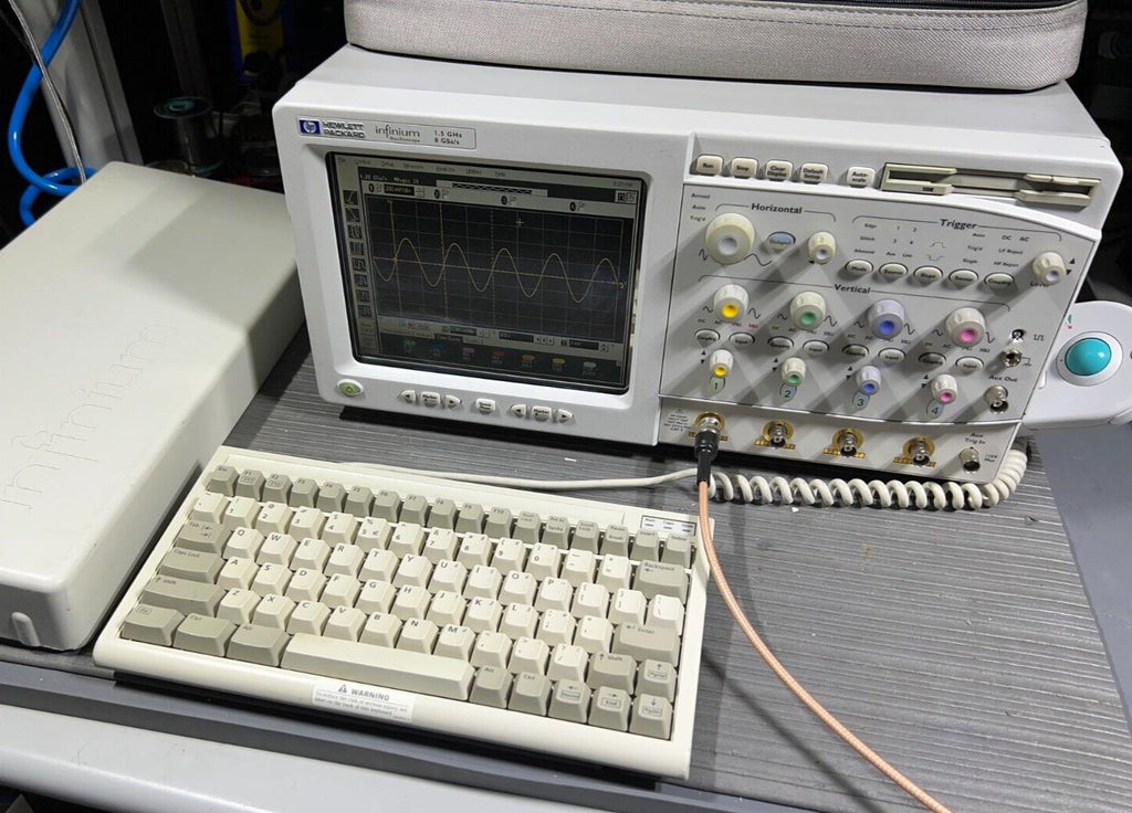 Agilent HP 54845A 4CH 1.5GHz 8 GSa/s Infiniium Infinium Digital Oscilloscope DSO