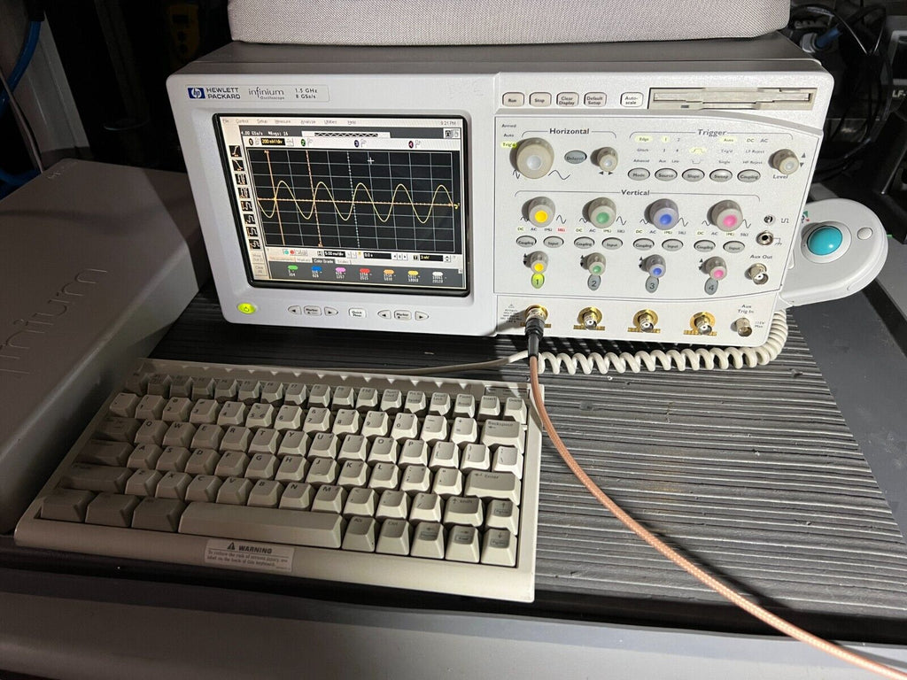 Agilent HP 54845A 4CH 1.5GHz 8 GSa/s Infiniium Infinium Digital Oscilloscope DSO