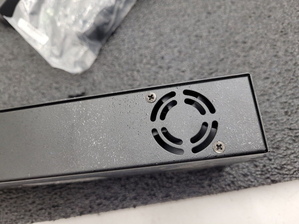 COOLGEAR USB3-16U1 16 PORT USB 3.2 GEN 1 HUB & ESD SURGE PROTECTION COOL GEAR