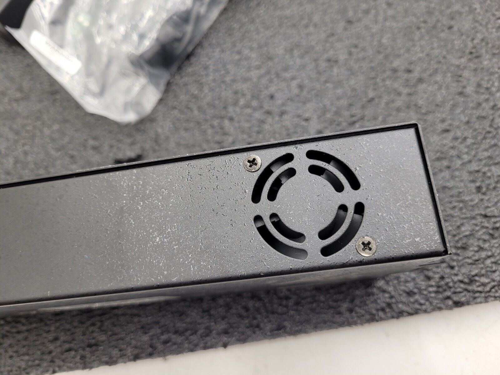 COOLGEAR USB3-16U1 16 PORT USB 3.2 GEN 1 HUB & ESD SURGE PROTECTION COOL GEAR