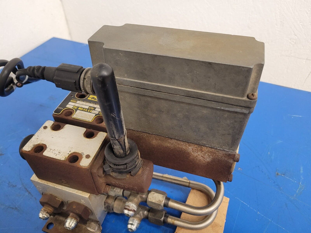 PARKER Hydraulic Proportional ISO Valve D1FHE80HCNEK0030X6114 12VDC + Override I