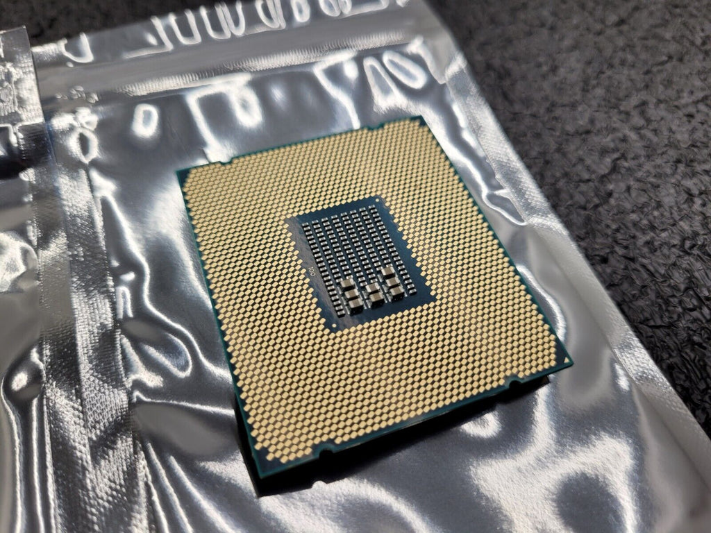 Lot of 2 Intel Confidential QK92 Xeon E5-2680v4 SR2N7 14 Core 2.4GHz Processor